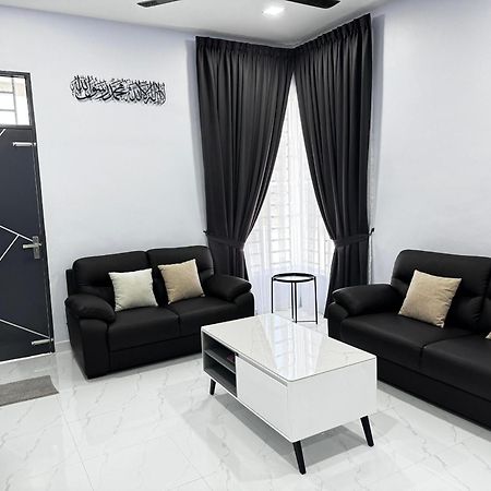 Homestay D'Pusu Tiga Kuala Terengganu Exterior foto